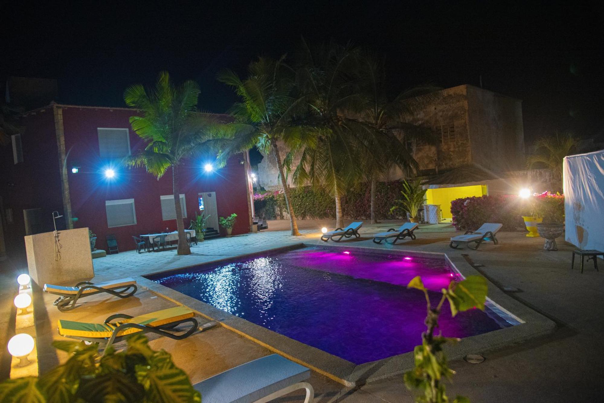 Chambres D'Hotes Villa Luciana Saly Exteriör bild